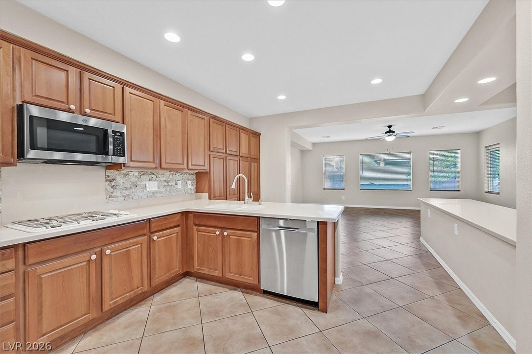 7341 Royal Melbourne Drive