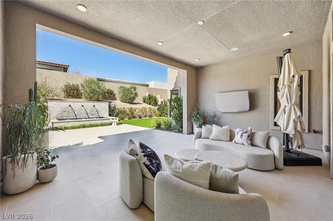 461 Vista Sunset Avenue