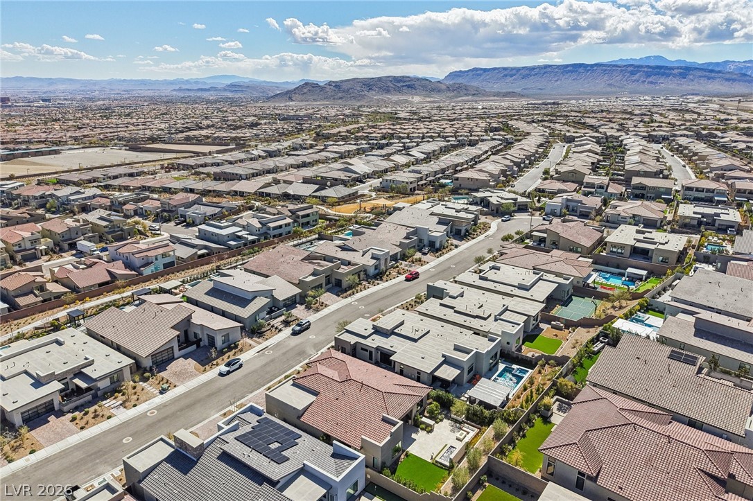 461 Vista Sunset Avenue