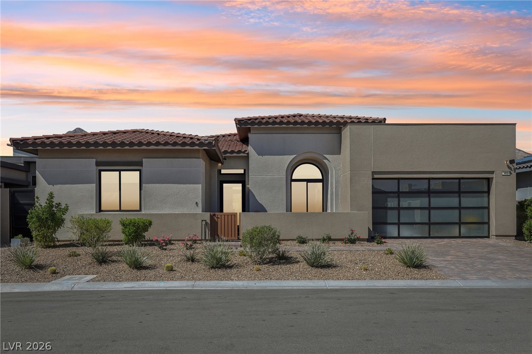 461 Vista Sunset Avenue