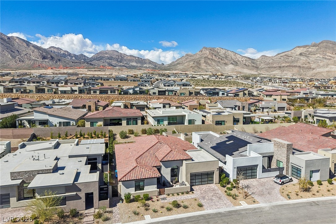 461 Vista Sunset Avenue