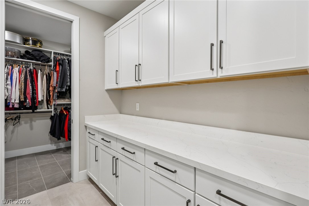 461 Vista Sunset Avenue