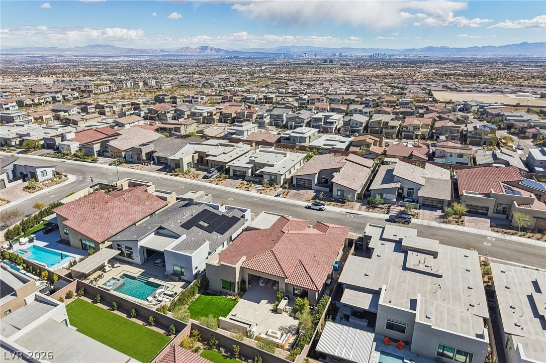 461 Vista Sunset Avenue