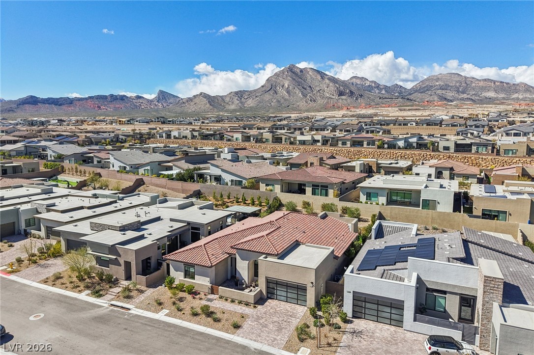 461 Vista Sunset Avenue