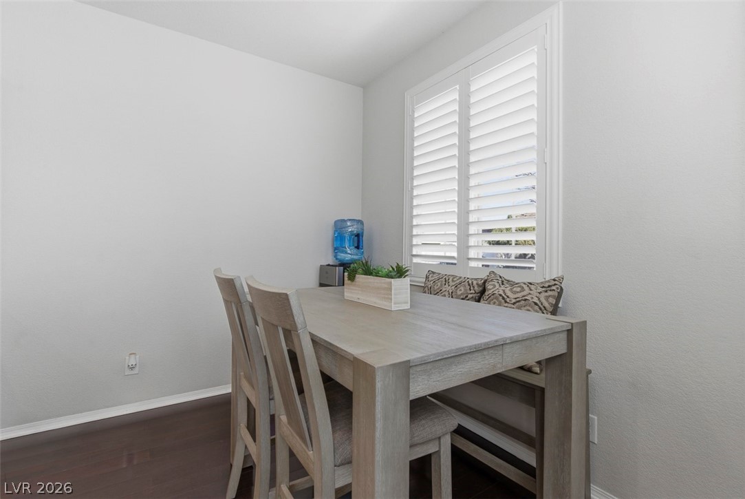 8375 Aspen Village Street