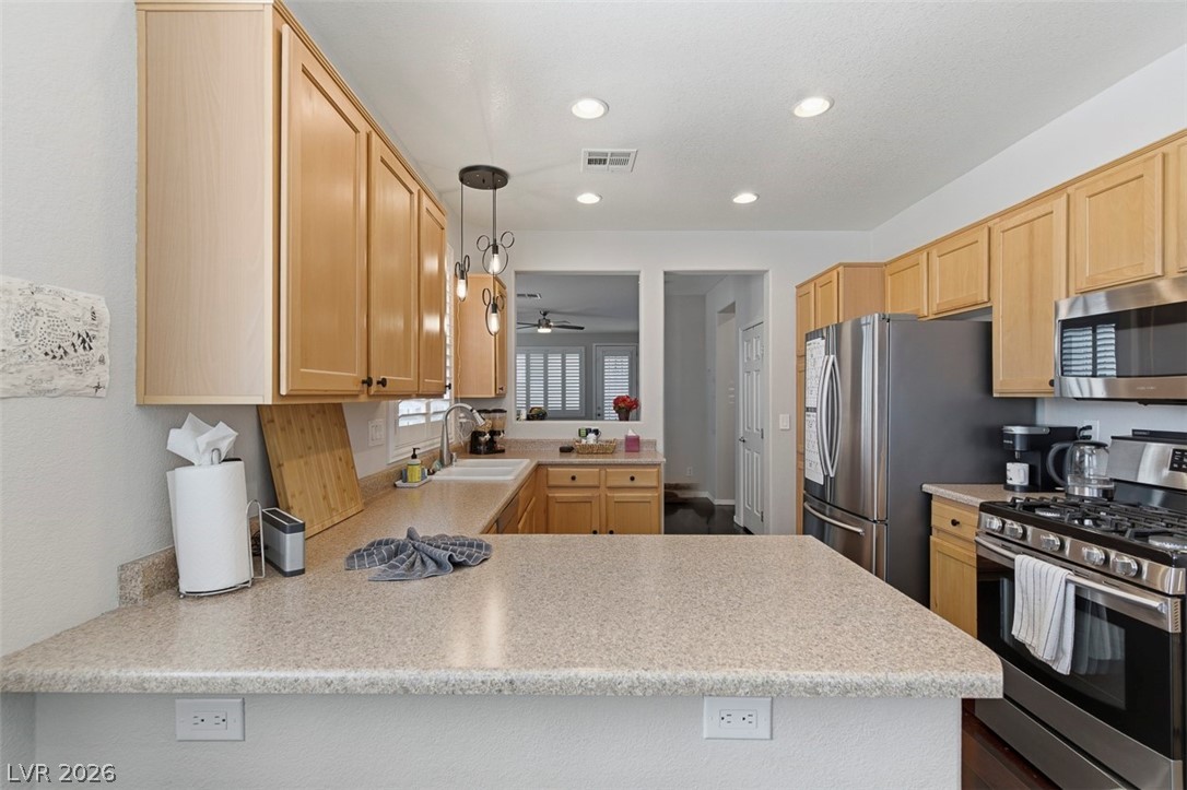 8375 Aspen Village Street