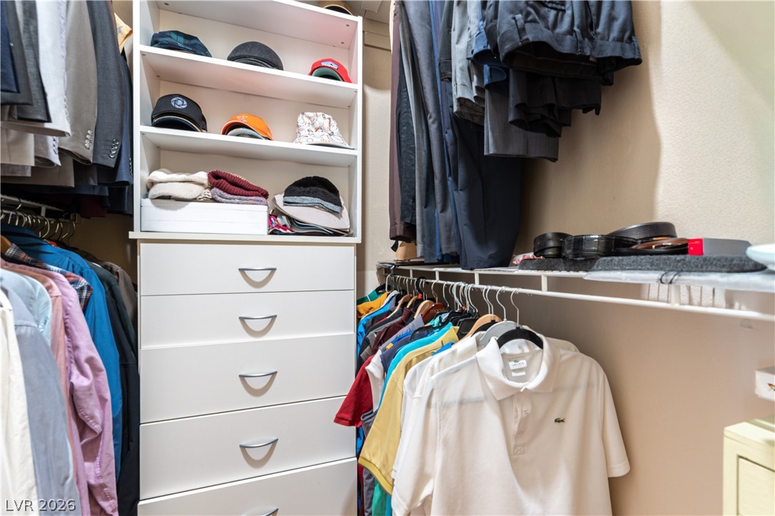 9441 Wakashan Avenue