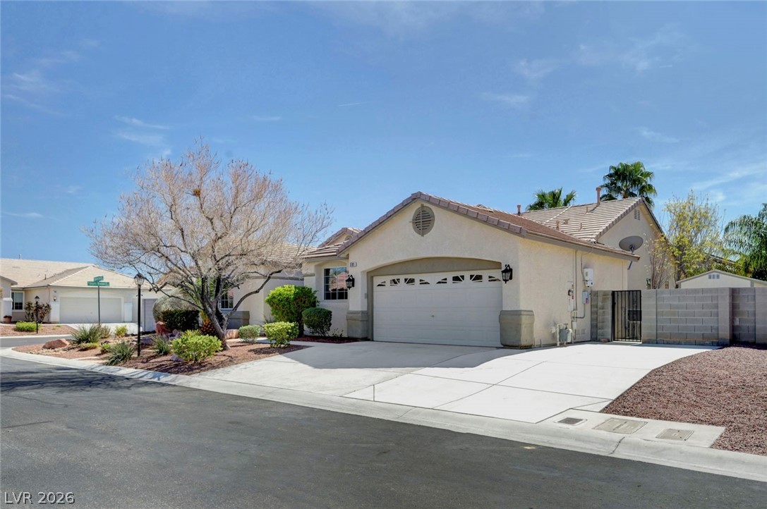 5761 Speaking Rock Avenue