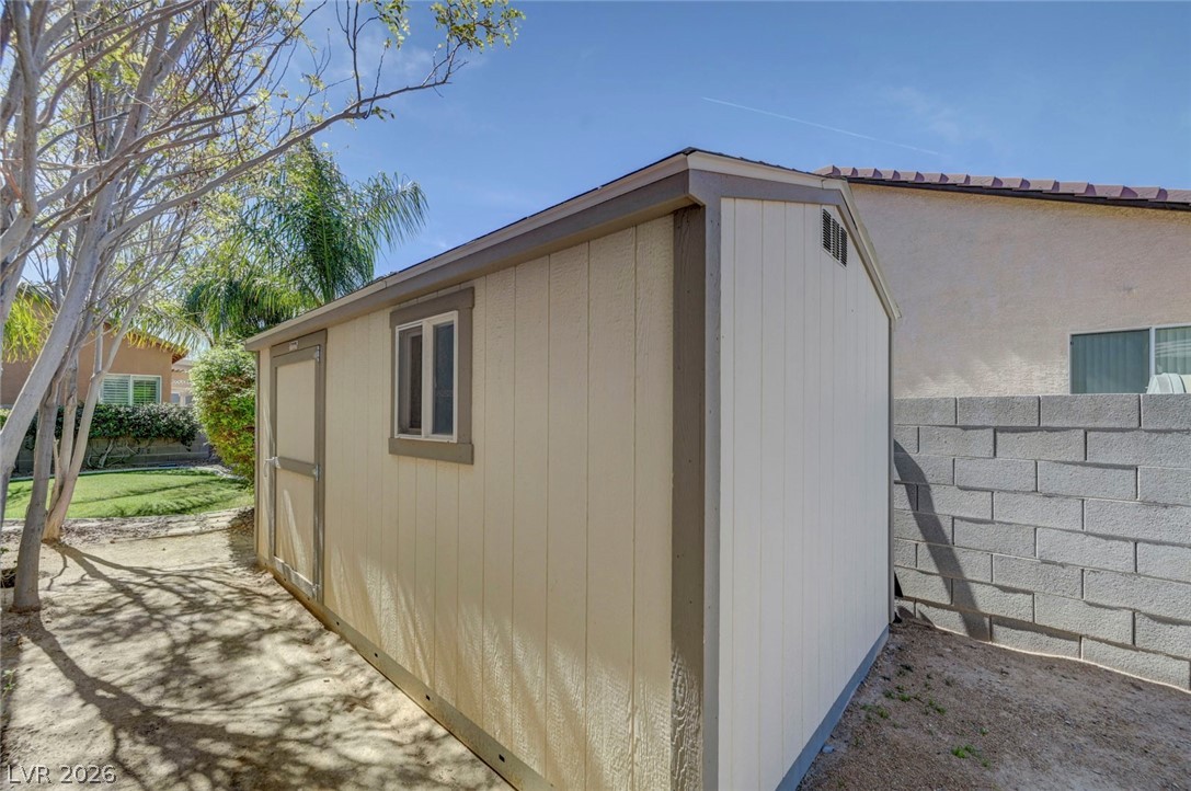 5761 Speaking Rock Avenue