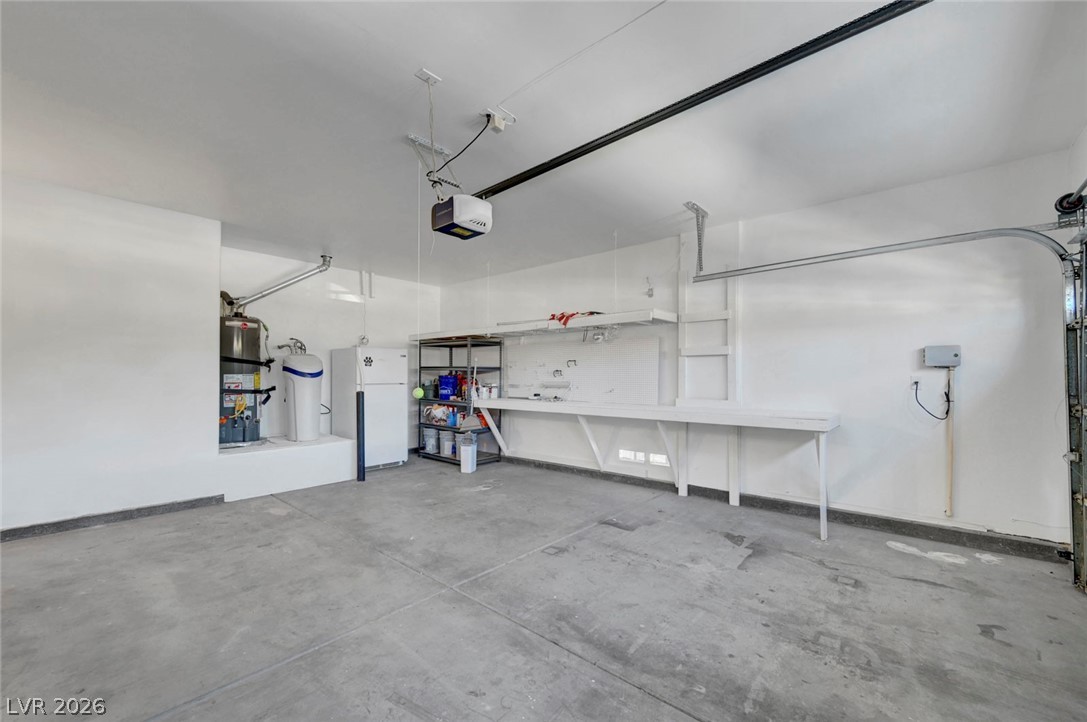 5761 Speaking Rock Avenue