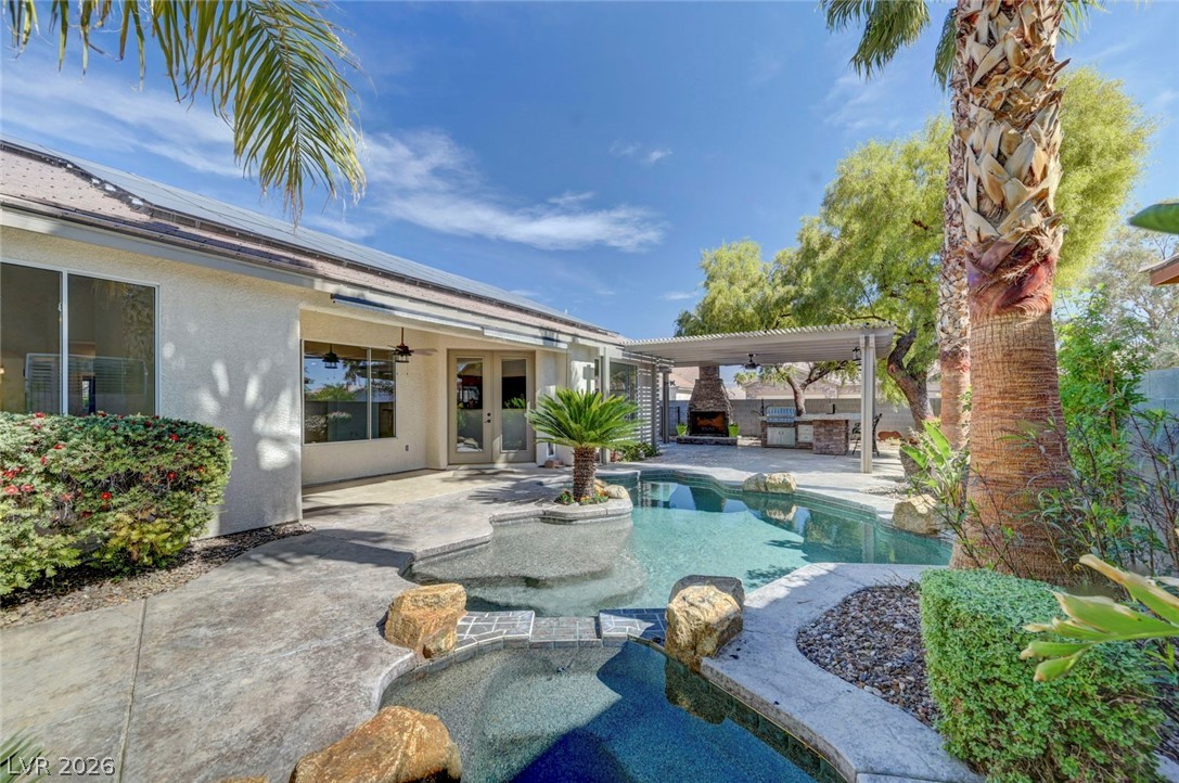 5761 Speaking Rock Avenue