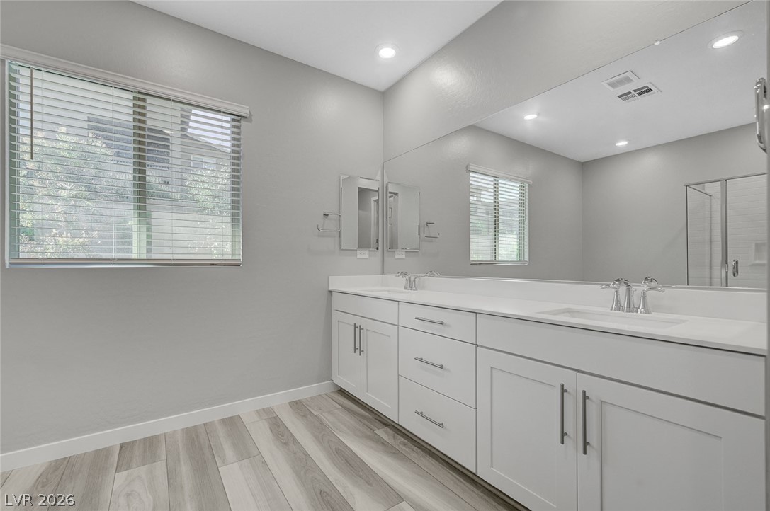 12428 Pine Bend Avenue