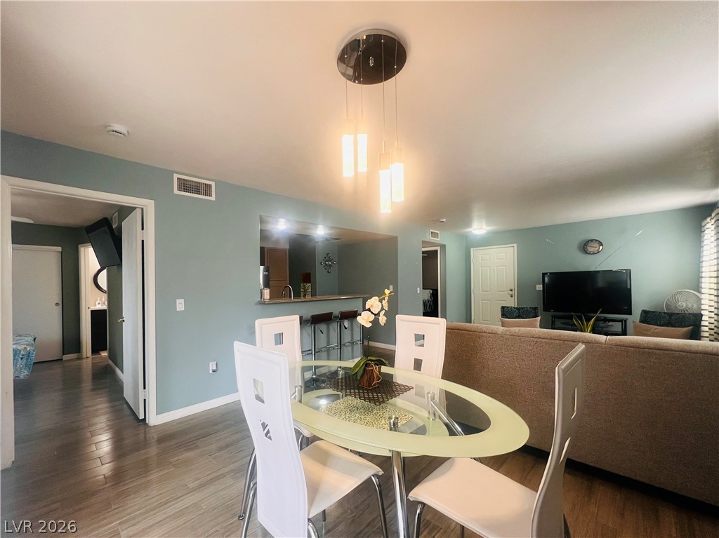 7950 West Flamingo Road 1037