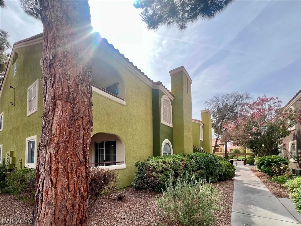 7950 West Flamingo Road 1037