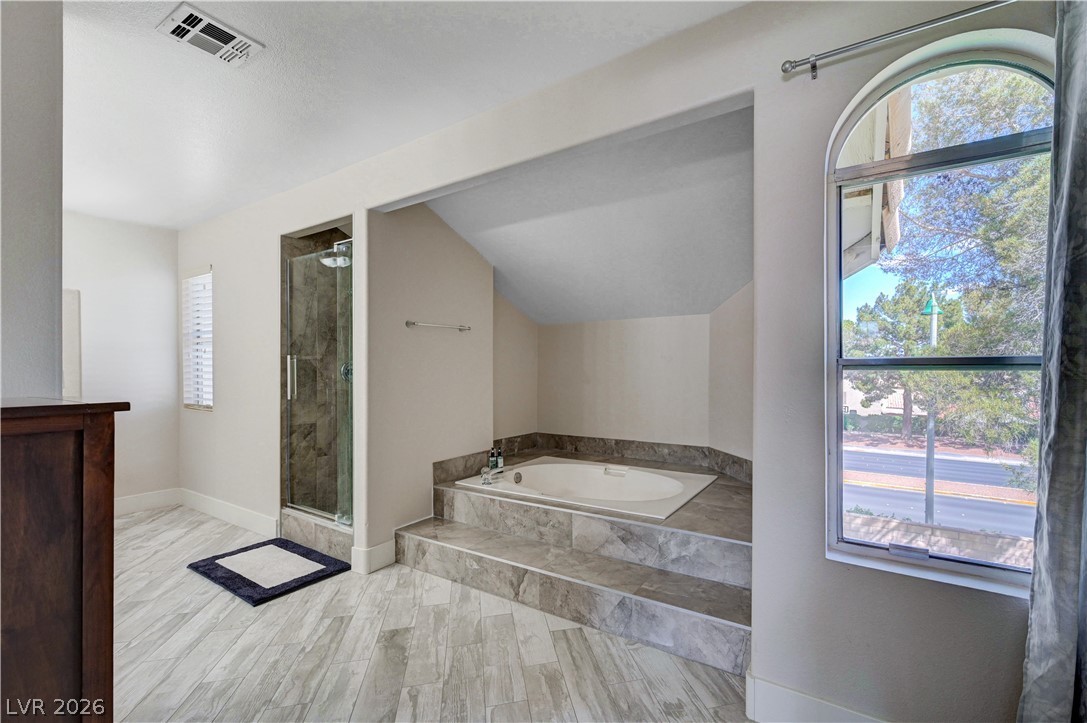 2712 Quail Roost Way