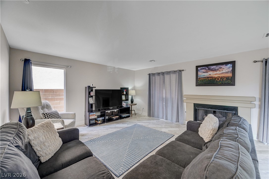 2712 Quail Roost Way