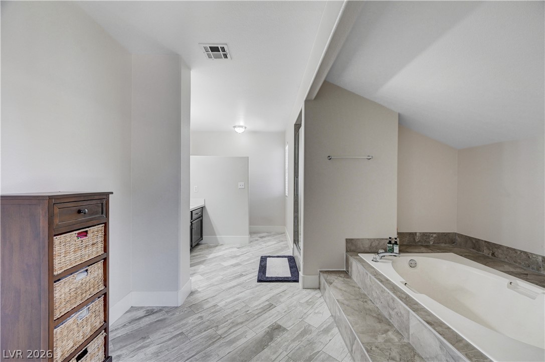 2712 Quail Roost Way