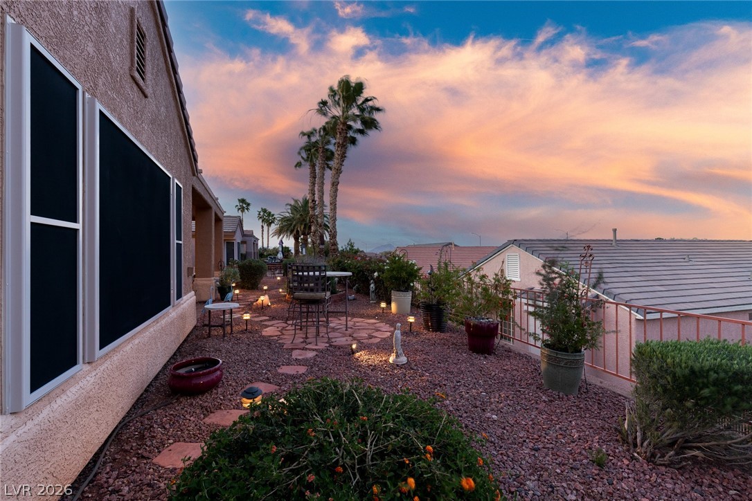 2010 High Mesa Drive