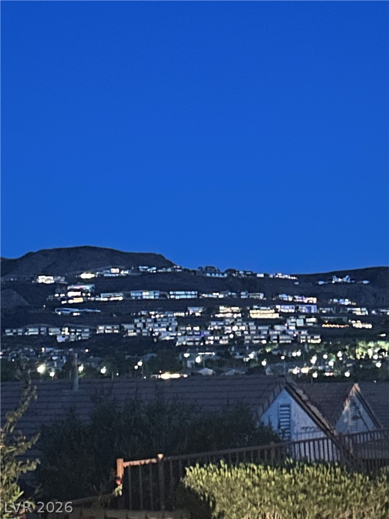 2010 High Mesa Drive