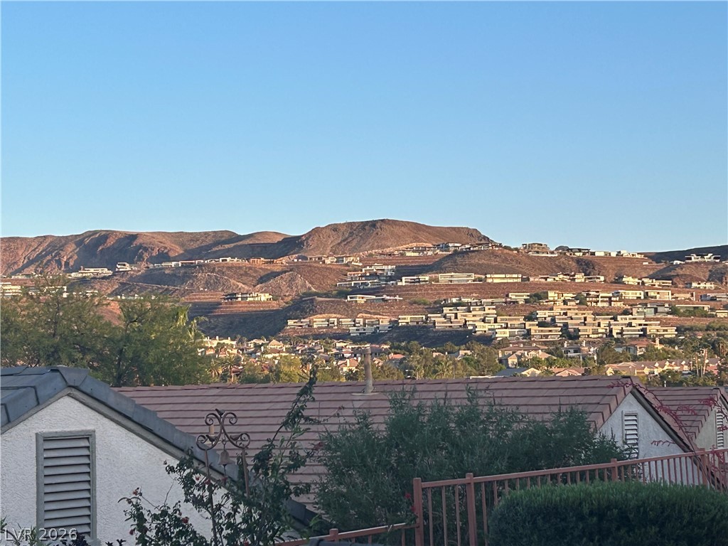 2010 High Mesa Drive