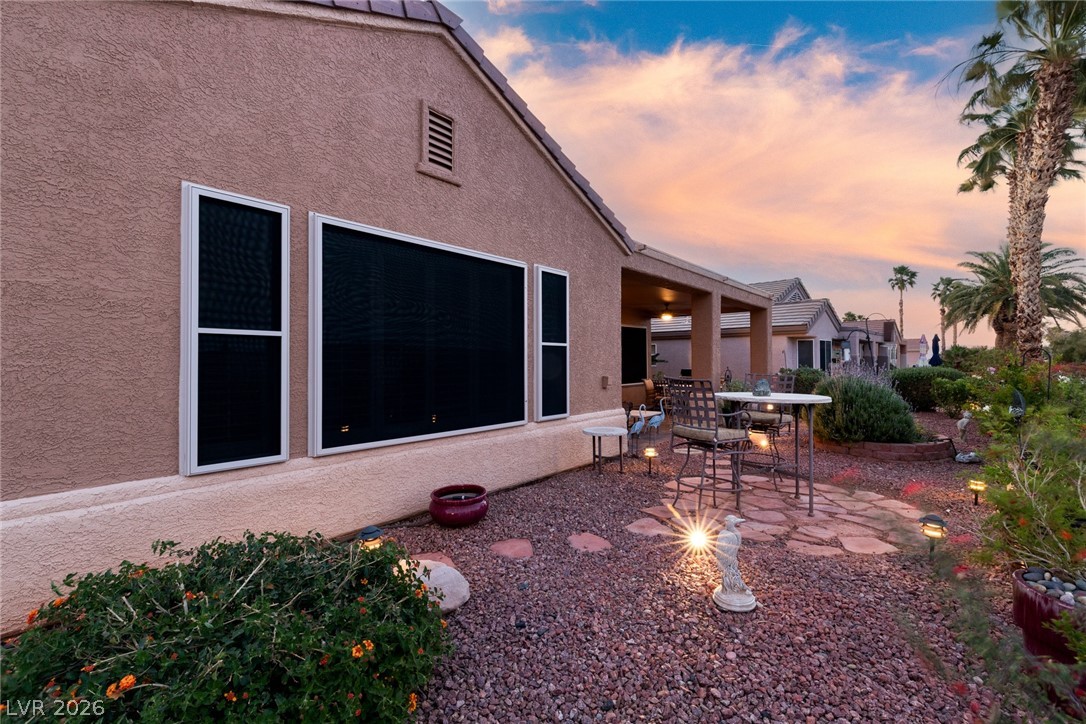 2010 High Mesa Drive