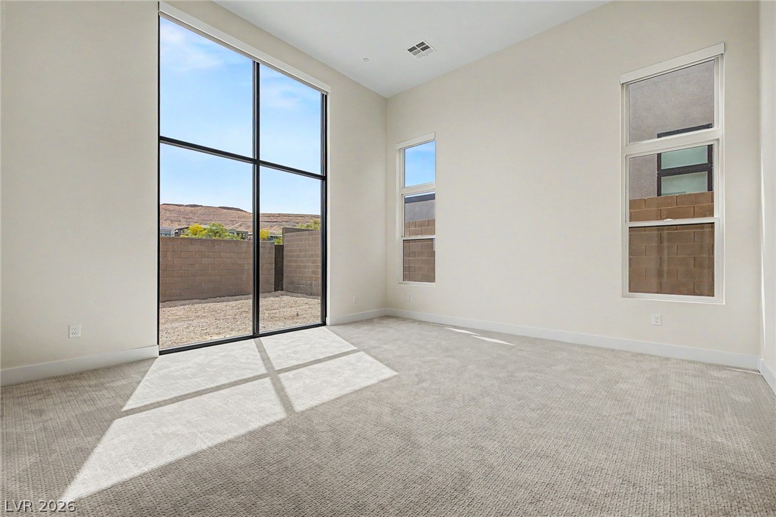 10865 Agate Cliffs Avenue