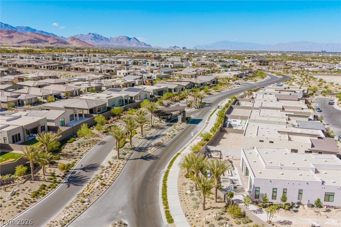 10865 Agate Cliffs Avenue