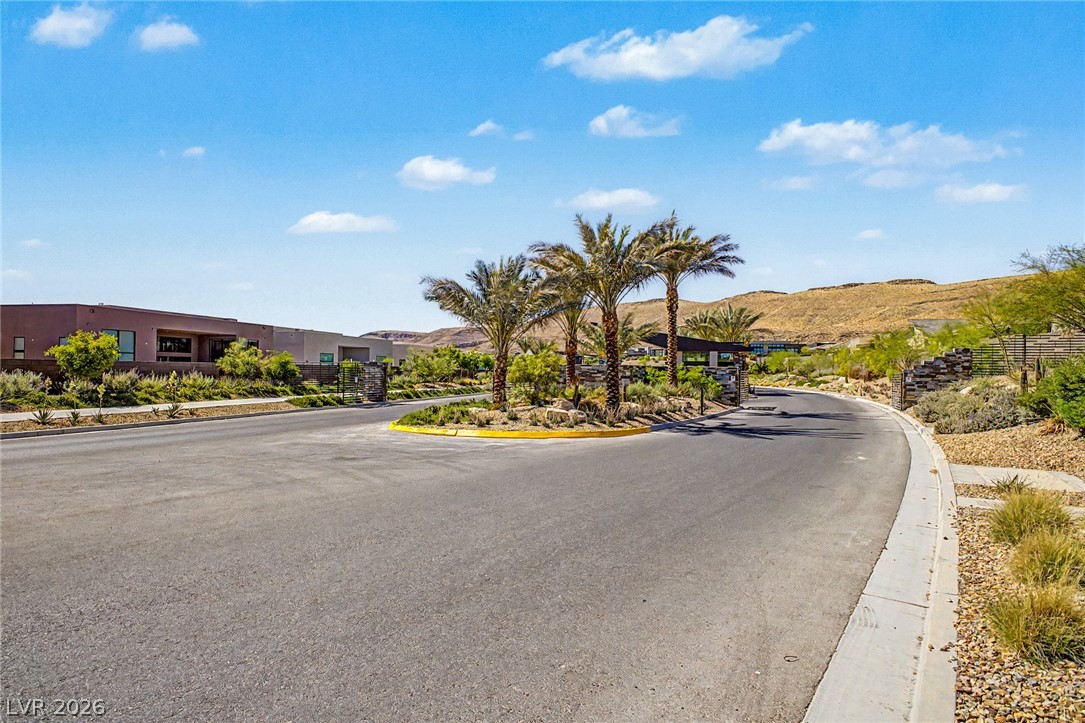 10865 Agate Cliffs Avenue