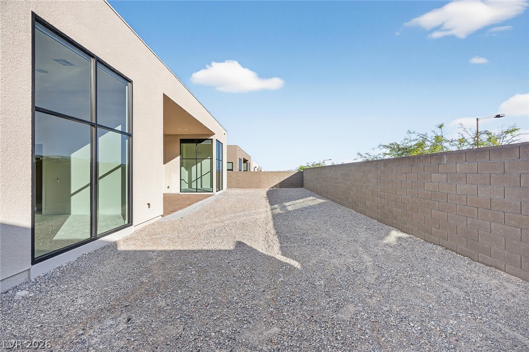 10865 Agate Cliffs Avenue