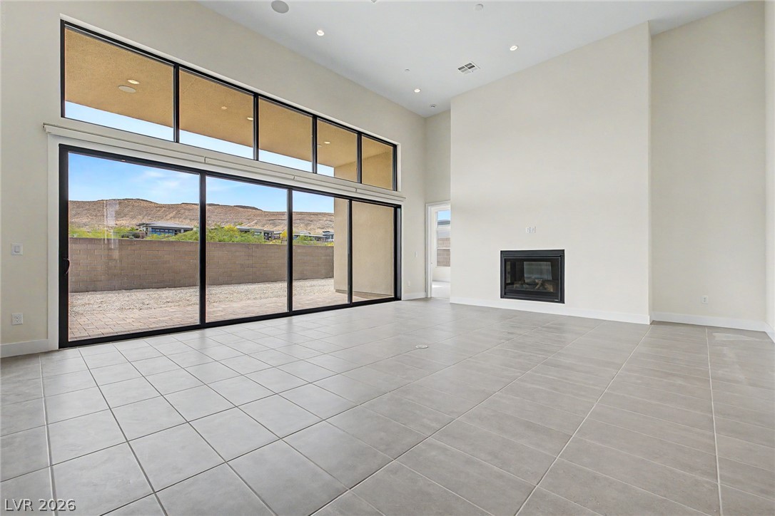 10865 Agate Cliffs Avenue