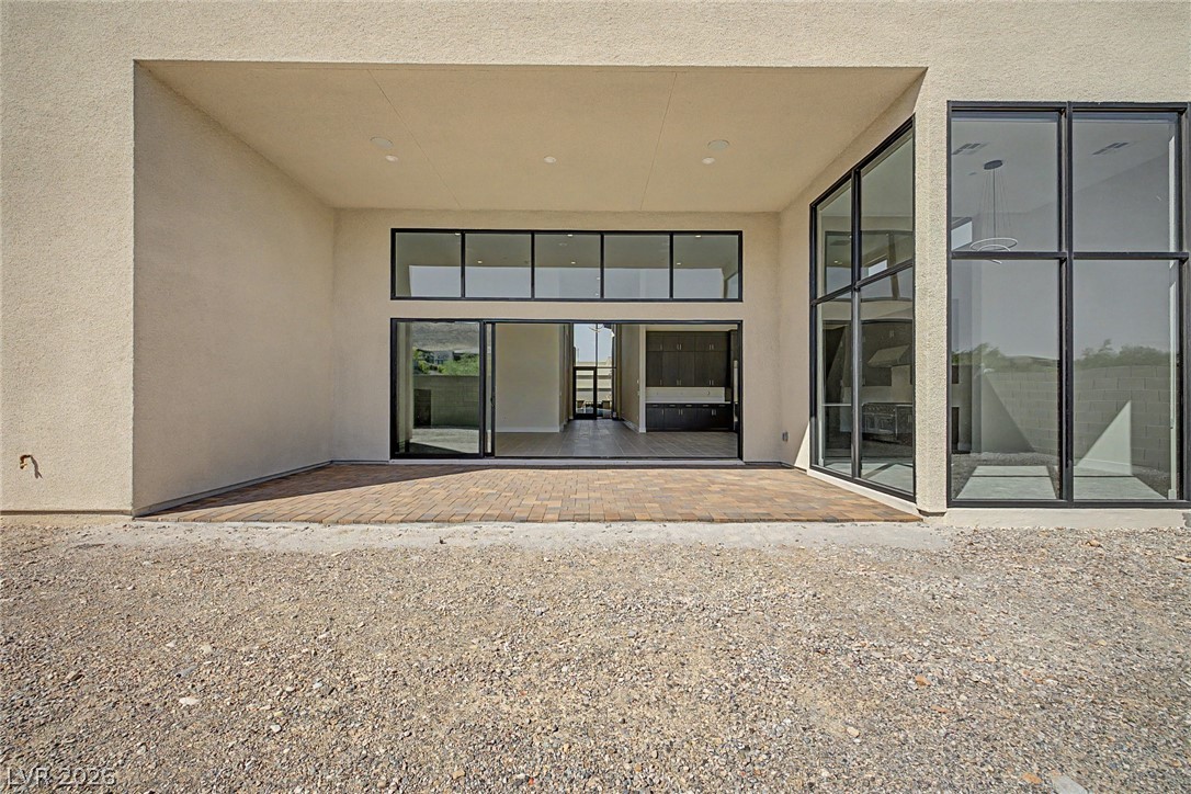 10865 Agate Cliffs Avenue