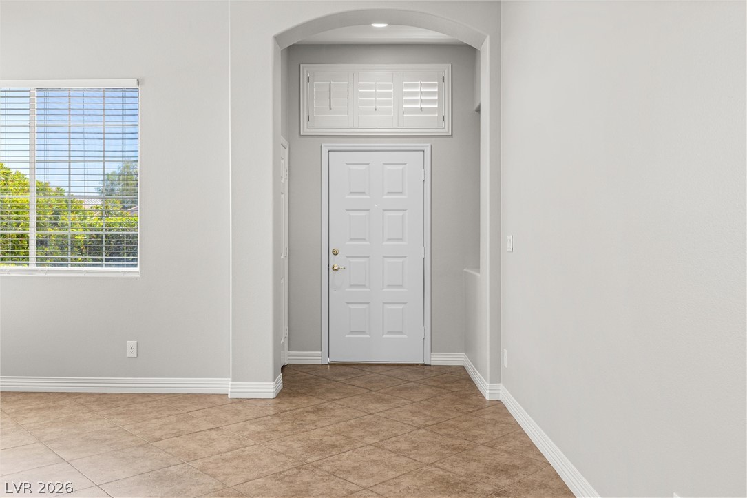 9752 LOST COLT Circle