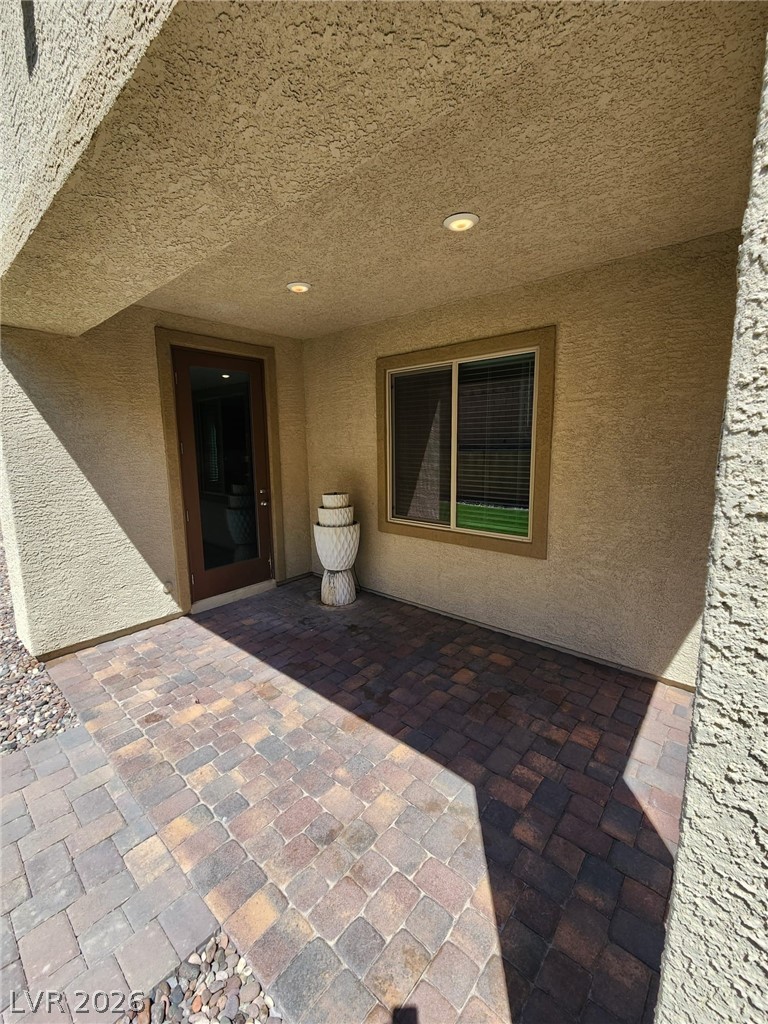 8161 Skye Plum Street