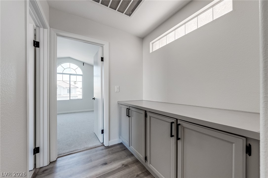 7946 Kentshire Drive