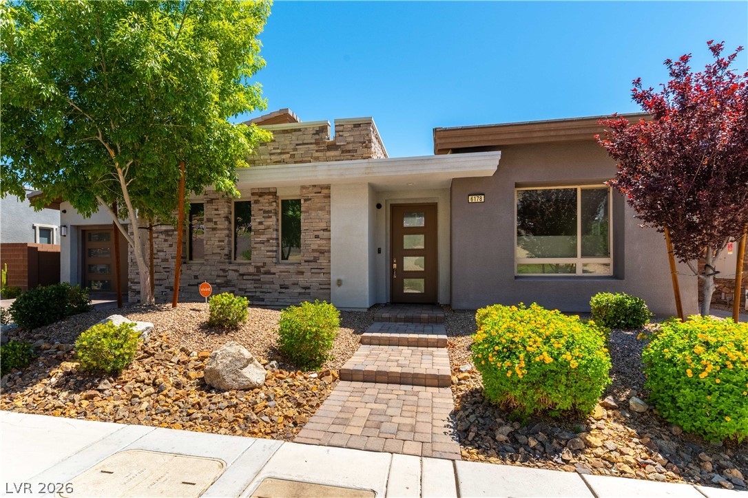 6178 Petroglyph Avenue