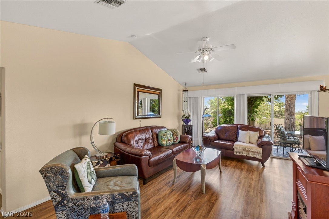 2828 Billy Casper Drive