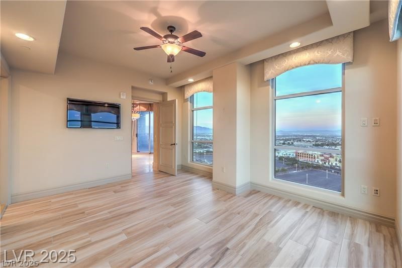 9101 Alta Drive 1406