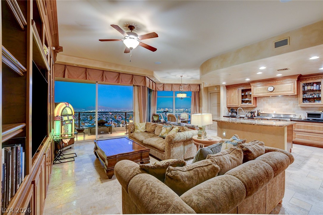 9101 Alta Drive 1406
