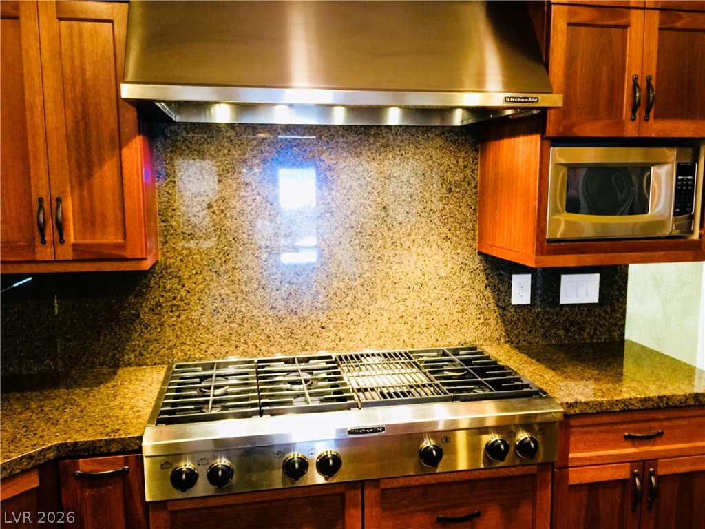 6354 Whippoorwill