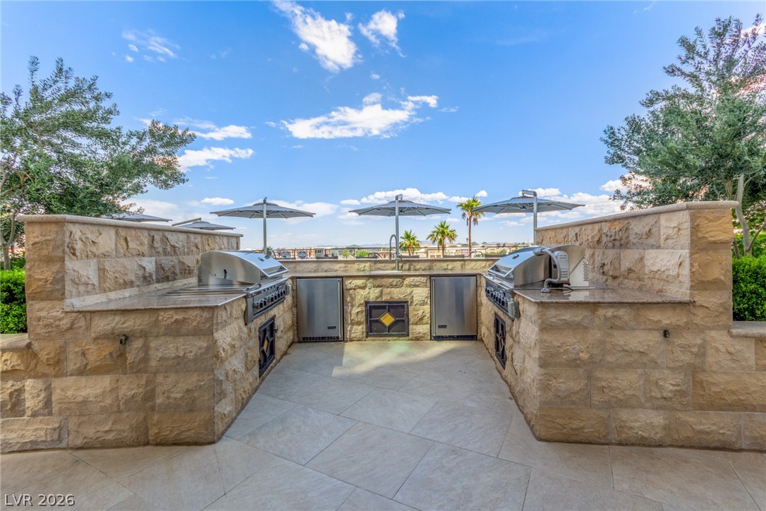 9101 Alta Drive 203