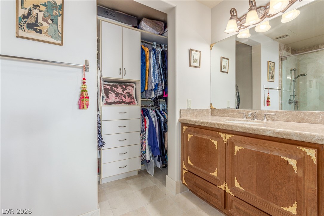 9101 Alta Drive 203