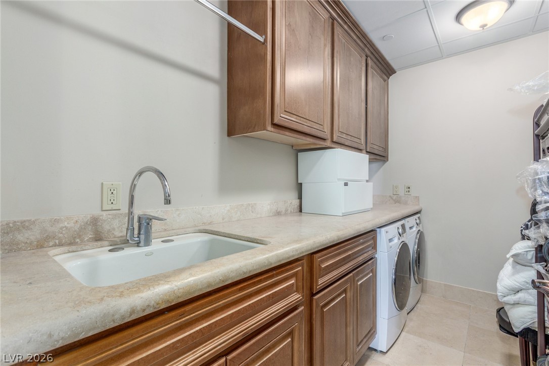 9101 Alta Drive 203