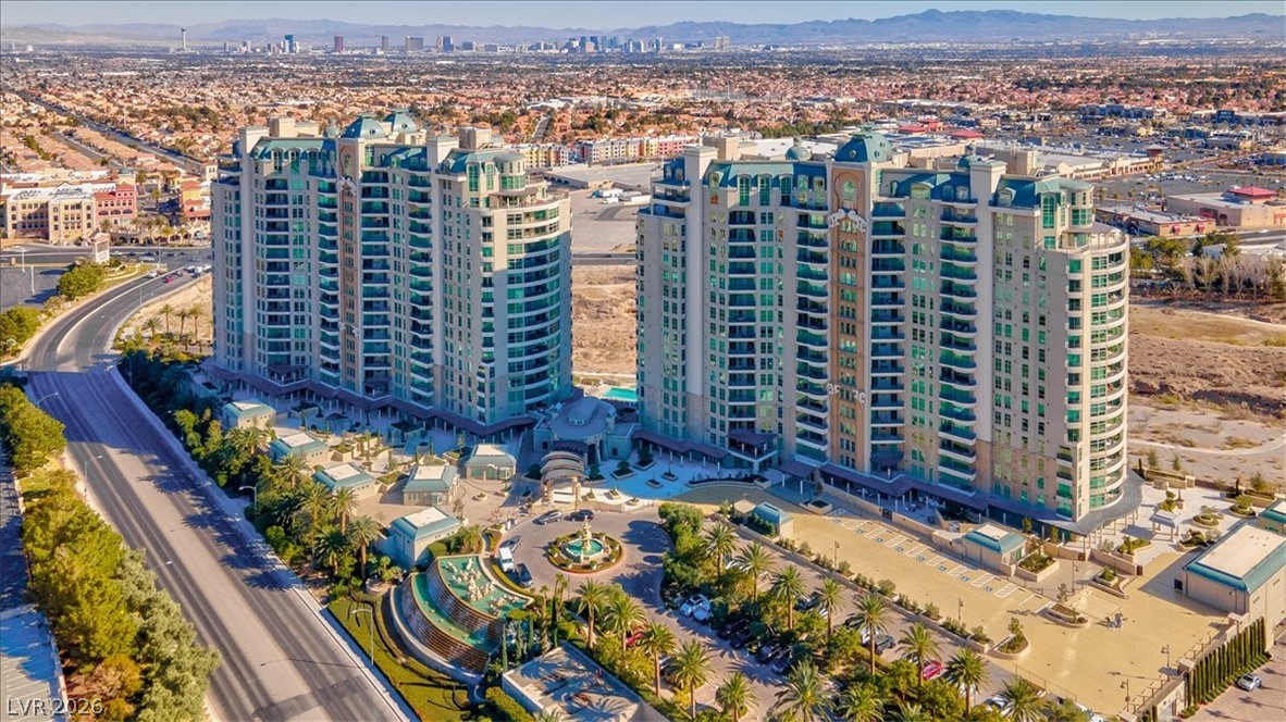9101 Alta Drive 203