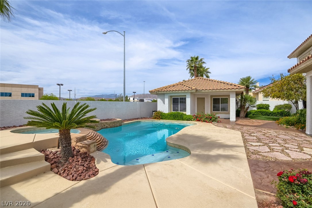 9655 Phoenician Avenue