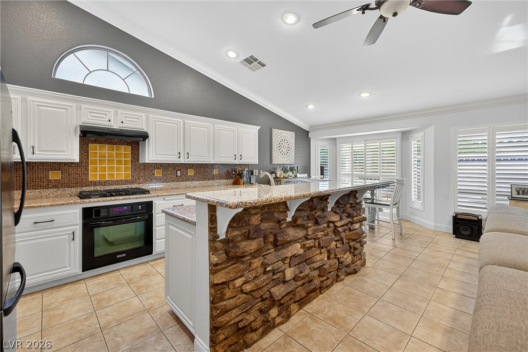3054 Emerald Wind Street
