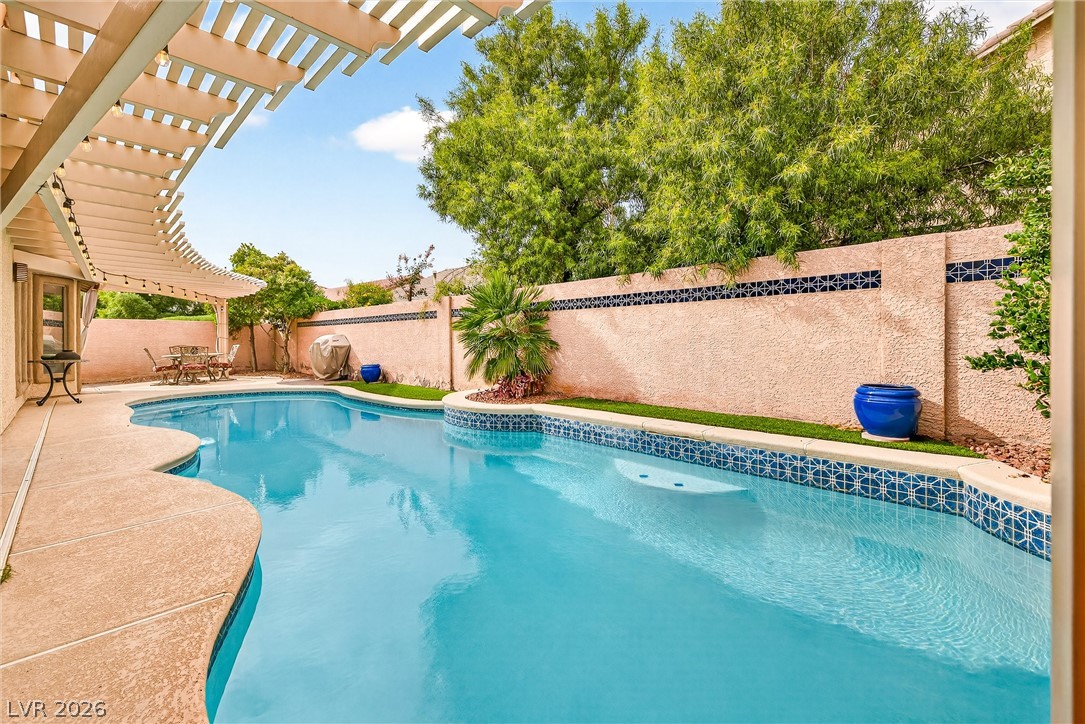 3054 Emerald Wind Street