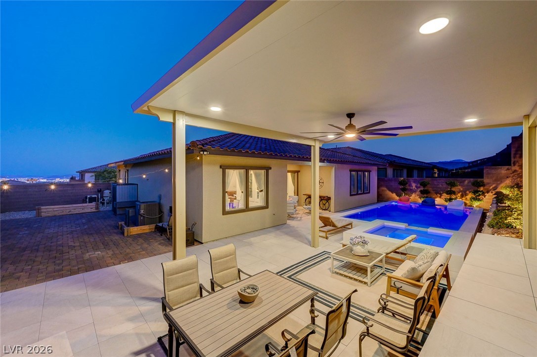 211 Bella Noche Street