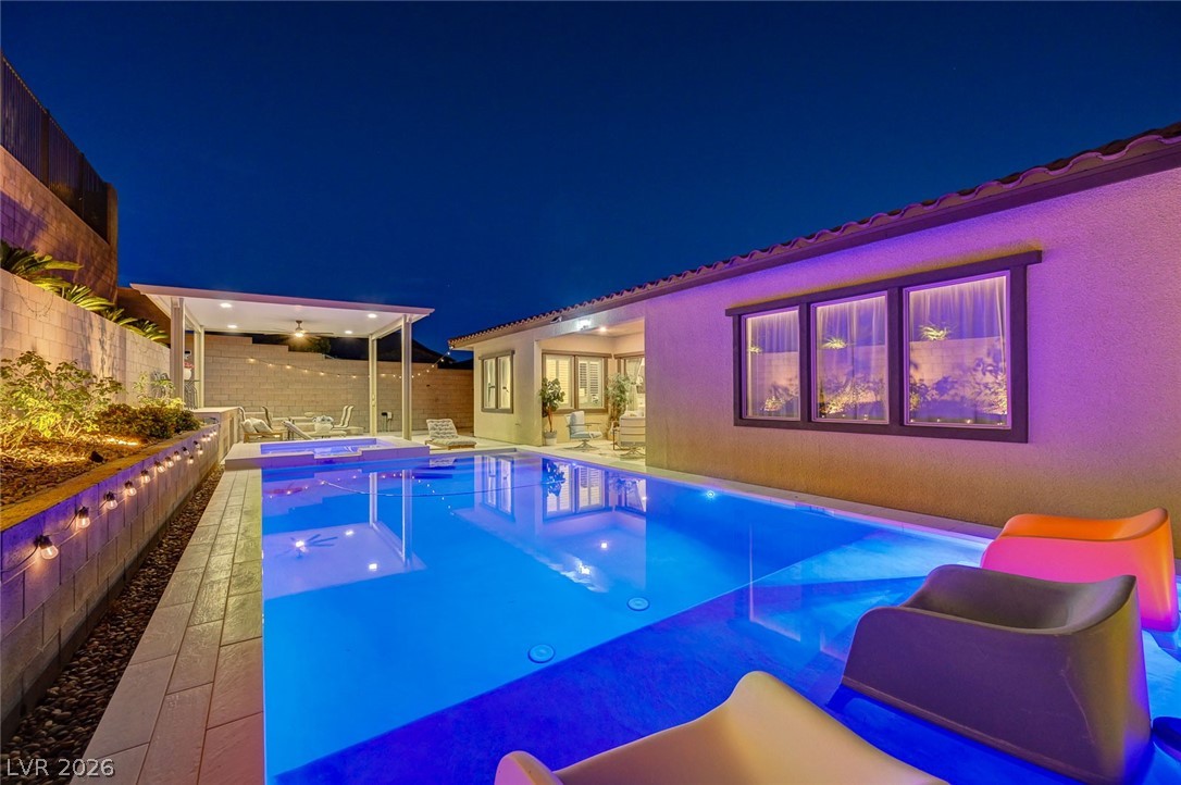 211 Bella Noche Street