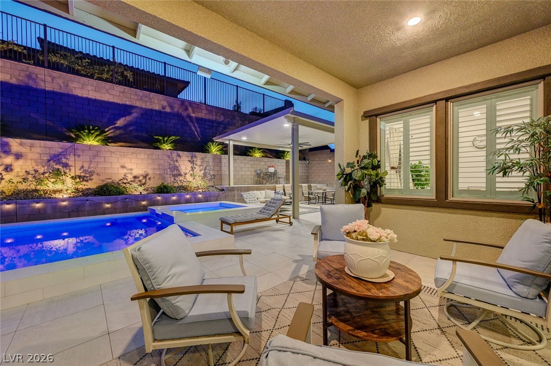 211 Bella Noche Street