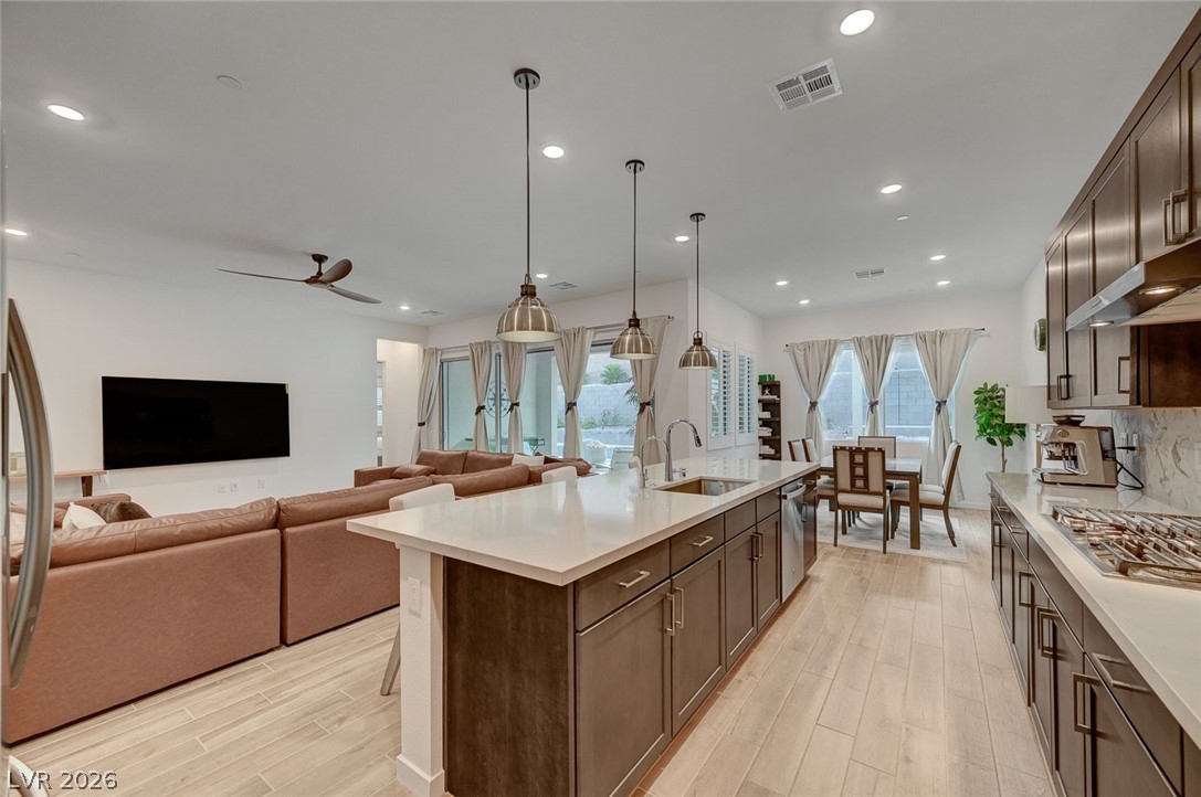 211 Bella Noche Street